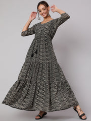 Women Black Geometric Printed Taired Dress With Three Quarter Sleeves