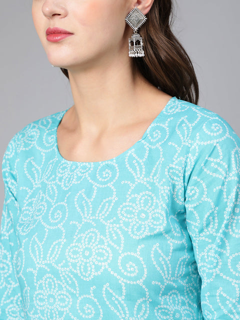 Women Aqua Blue Bandhani Printed Straight Kurta With Three Quarter Sleeves