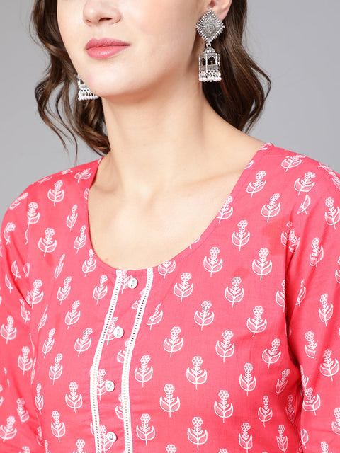 Women Pink Ethnic Printed Straight Kurta With Three Quarter Sleeves