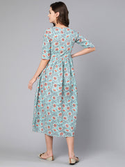 Women Green Floral Printed Flared Dress With Three Quarter Sleeves