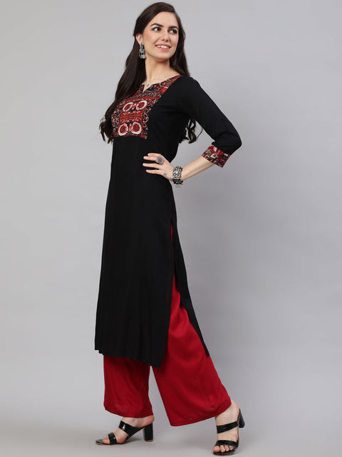 Women Black Printed Yoke straight Kurta With three qurter sleeves