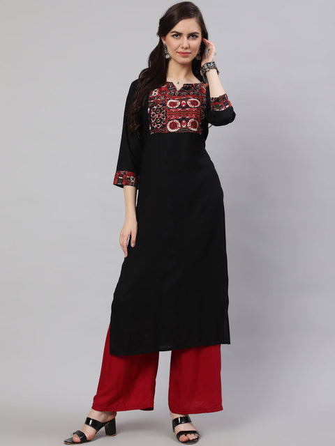 Women Black Printed Yoke straight Kurta With three qurter sleeves