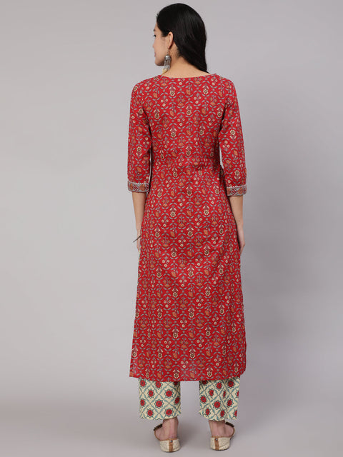 Women Red Printed straight kurta with three quarter sleeves