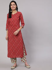Women Red Printed straight kurta with three quarter sleeves