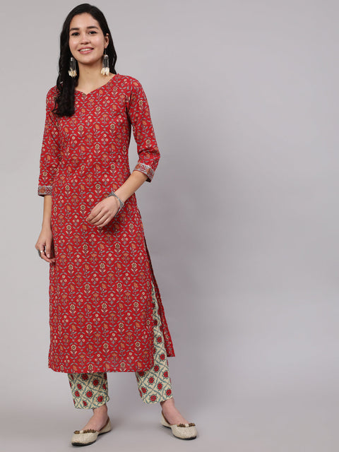 Women Red Printed straight kurta with three quarter sleeves