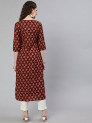 Women Brown Printed straight kurta with three quarter sleeves