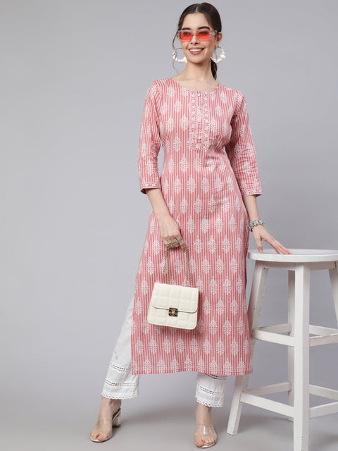 Women Pink Printed straight kurta with three quarter sleeves