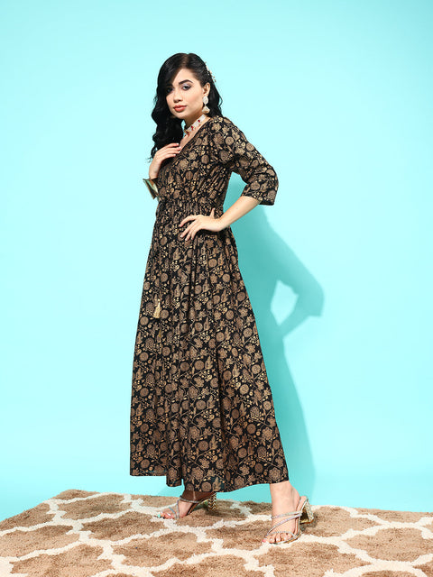 Wome Black Floral Printed Flared Dress With Three quarter Sleeves