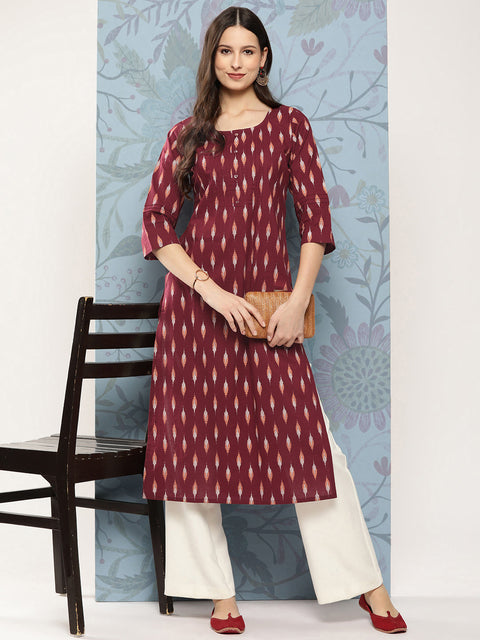 Women Maroon Ikat Printed Straight Kurta With Three Quarter Sleeves