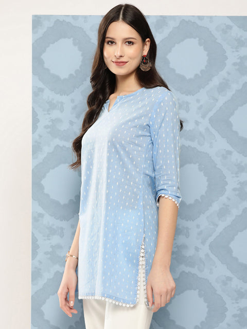 Women Blue Straight Tunic With Three Quaretr Sleeves