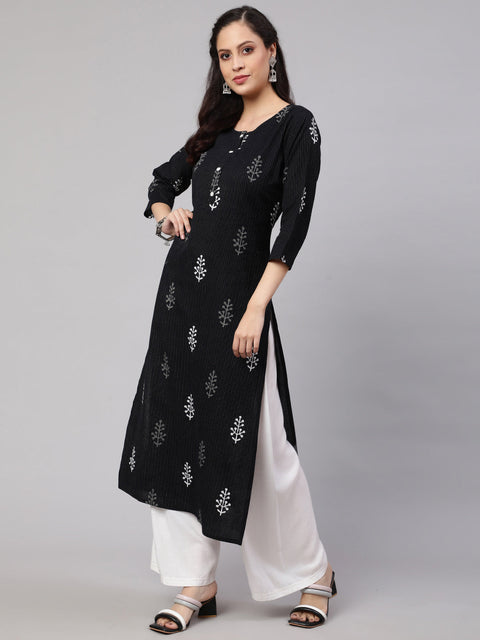 Women Black Printed straight Kurta With three qurter sleeves