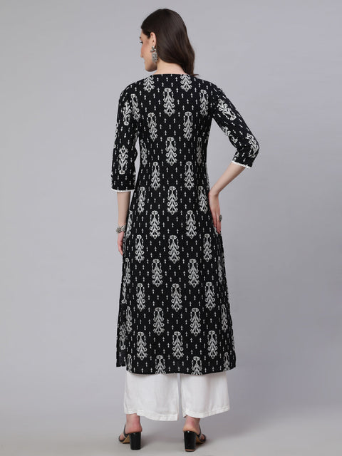 Women Black Printed straight Kurta With three qurter sleeves