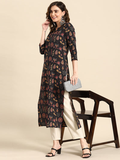 Women Black Printed straight Kurta With three qurter sleeves