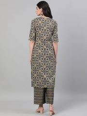 Women Black and GreenThree-Quarter Sleeves Straight Kurta With Palazzo with pockets And Face Mask
