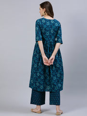 Women Green Floral Printed Gathered Kurta With Palazo