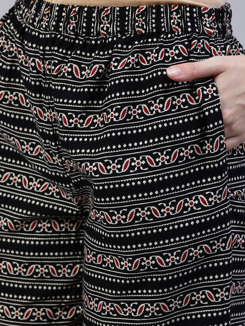 Women Black Printed Straight  Kurta With Palazo & Dupatta