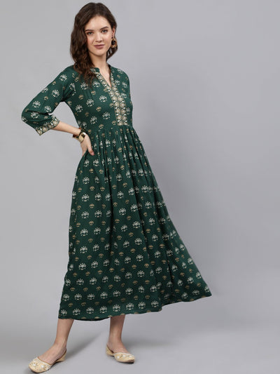 Women Green & Gold Printed Maxi Dress With Three Quarter Sleeves