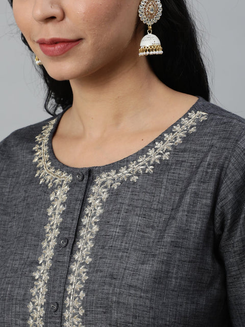 Women Grey Embroidered Straight Kurta With Three Quarter Sleeves