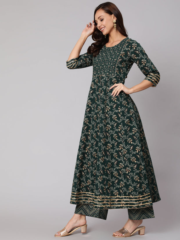 Women Green Printed Flared Kurta With Trouser And Dupatta