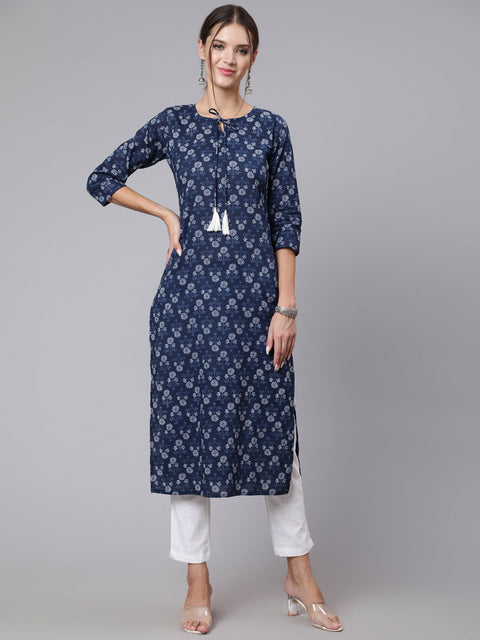 Women Blue Printed straight kurta with three quarter sleeves