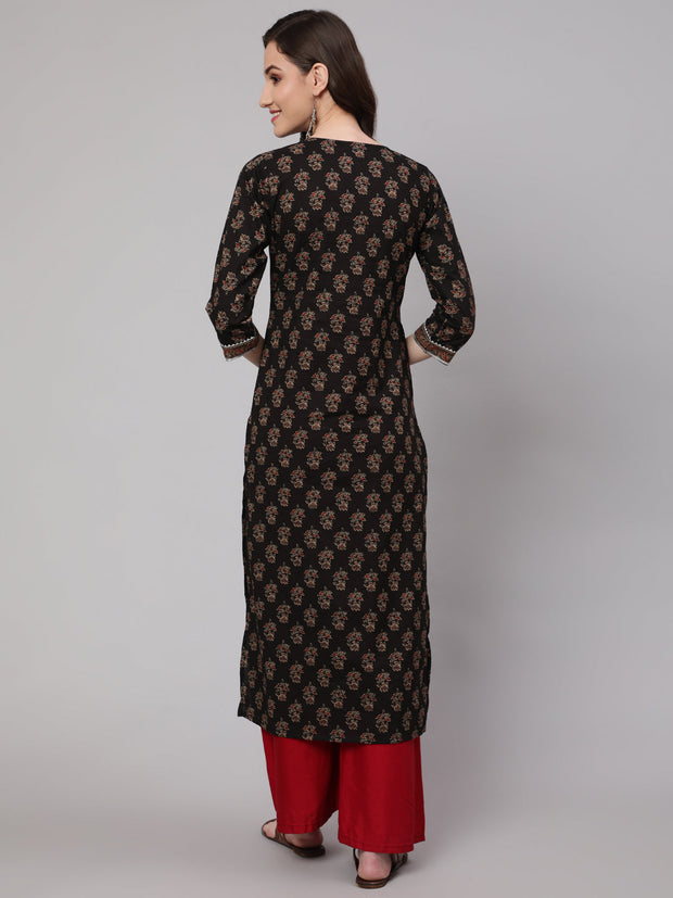 Women Black Printed straight kurta with three quarter sleeves