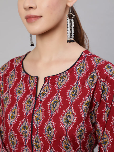 Women Maroon Ethnic Printed Straight Kurta With Trouser