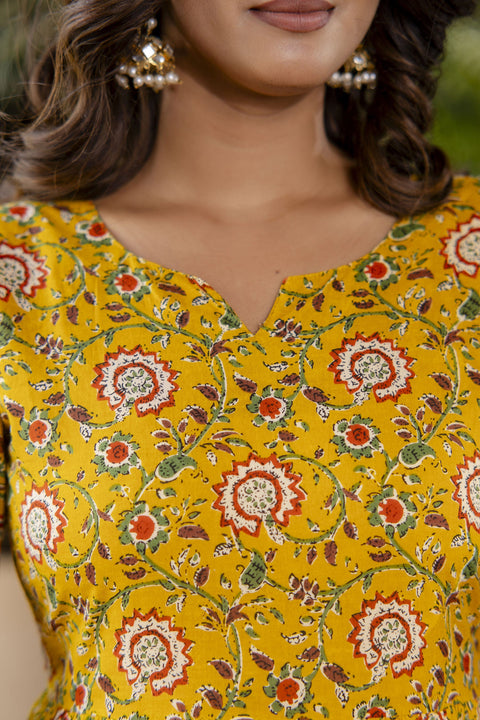 Women Yellow Floral Printed Flared Dress With Scalloped Dupatta