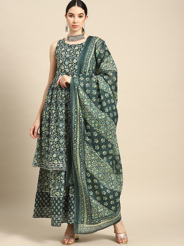 Women Green Floral Printed Kurta With Sharara And Dupatta