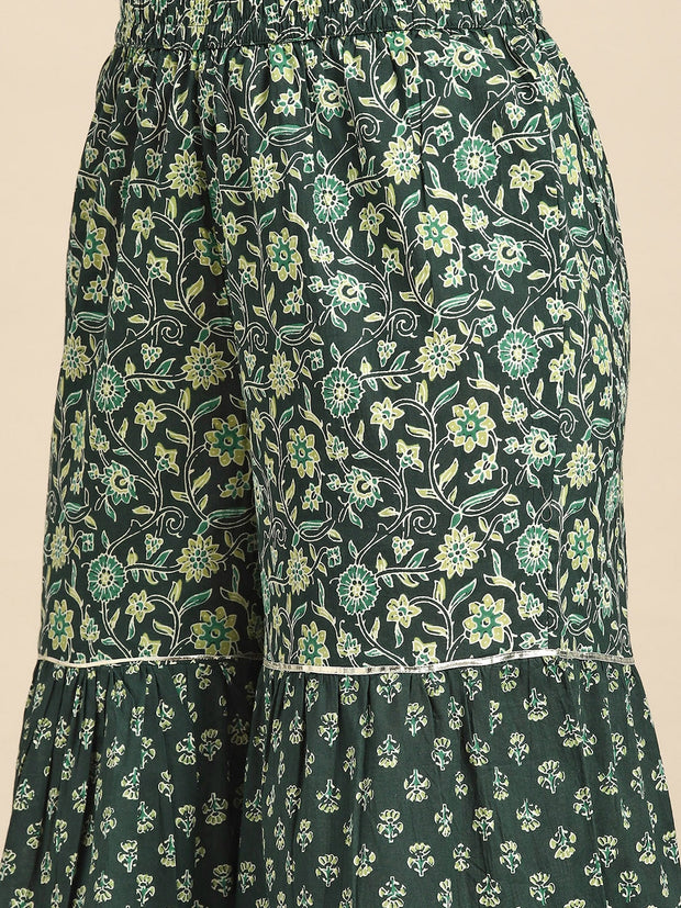 Women Green Floral Printed Kurta With Sharara And Dupatta