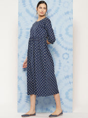 Wome Navy Blue Printed Flared Dress With Three quarter Sleeves