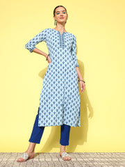 Women Blue Ethnic Printed Straight Kurta With Three Quarter Sleeves