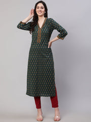 Women Green Ethnic Printed Straight Kurta With Three Quarter Sleeves