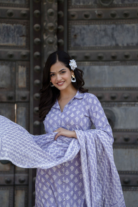 Women Purple Printed Straight Kurta And Trouser With Dupatta