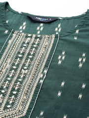 Women Green Embroidered Yoke Desgin Straight Kurta