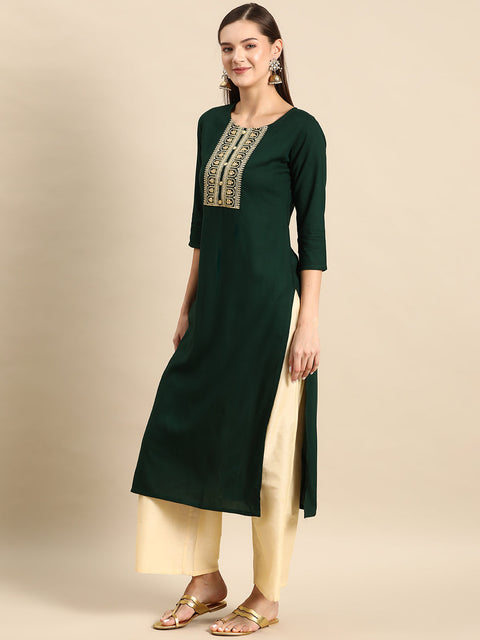 Women Green Embroidered Yoke Desgin Straight Kurta