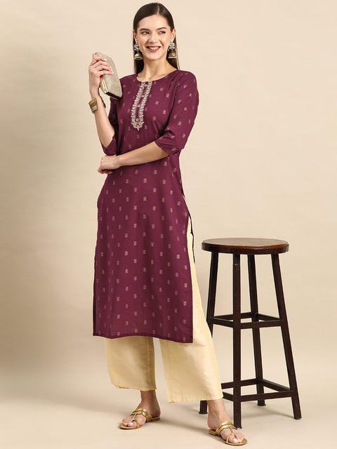 Women Burgundy Embroidered Yoke Desgin Straight Kurta