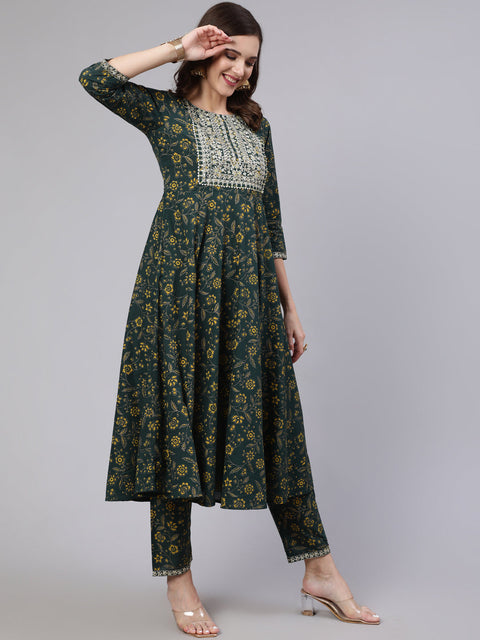 Women Green Embroidered Flared Kurta With Trouser And Dupatta