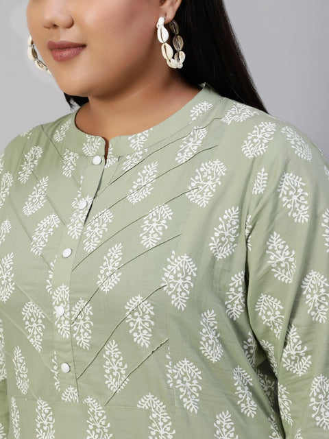 Women Sage Green Printed Tunic With Three Quarter Sleeves